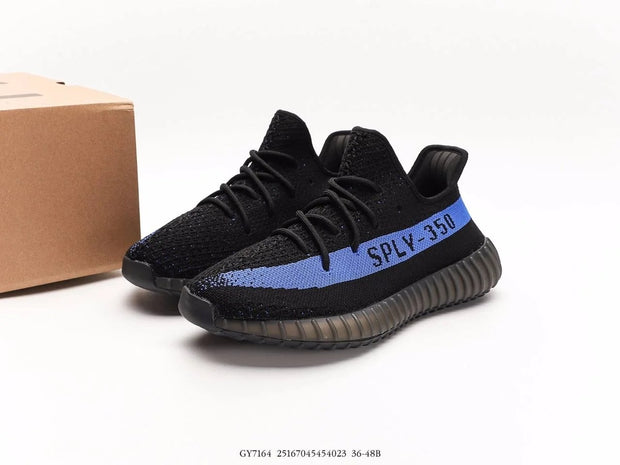 Adidas Yeezy Boost 350 V2Dazzling Blue &#8220;Black Blue&#8221;