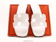 Hermes Oran Sandal White