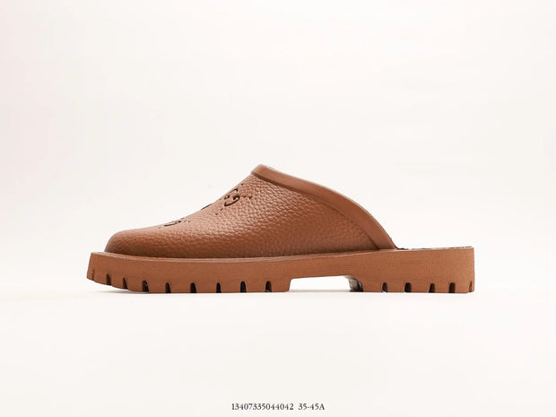 MEN&#8217;S SLIP ON SANDAL BROWN