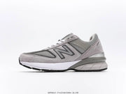 New Balance in USA M990 V5