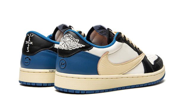 AIR JORDAN 1 LOW OG SP
"Travis Scott - Fragment"