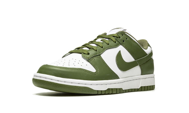 NIKE
SB DUNK LOW
"Medium Olive"